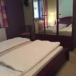 Gutspark Schwarbe Mit Reiterhof - 3 *