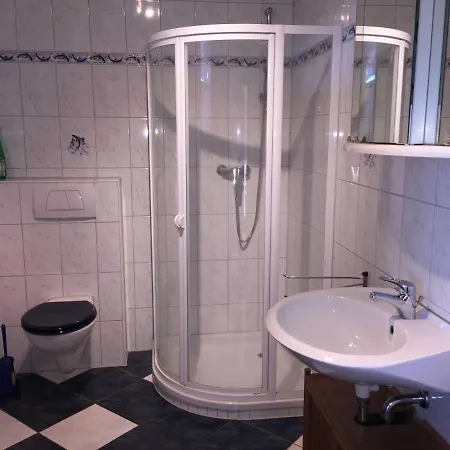 팜스테이 Gutspark Schwarbe Mit Reiterhof - 3 *