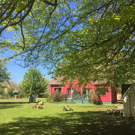 Gutspark Schwarbe Mit Reiterhof - 3 Farm stay