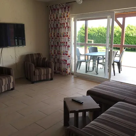 Farm stay Gutspark Schwarbe Mit Reiterhof - 3 Mattchow